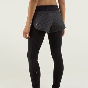 Lululemon Black Hot Cheeks Quilted Down Shorts Size 8